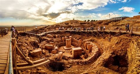  Journeys Through Time: A Voyage Across the Landscapes of Ancient Turkish Civilizations